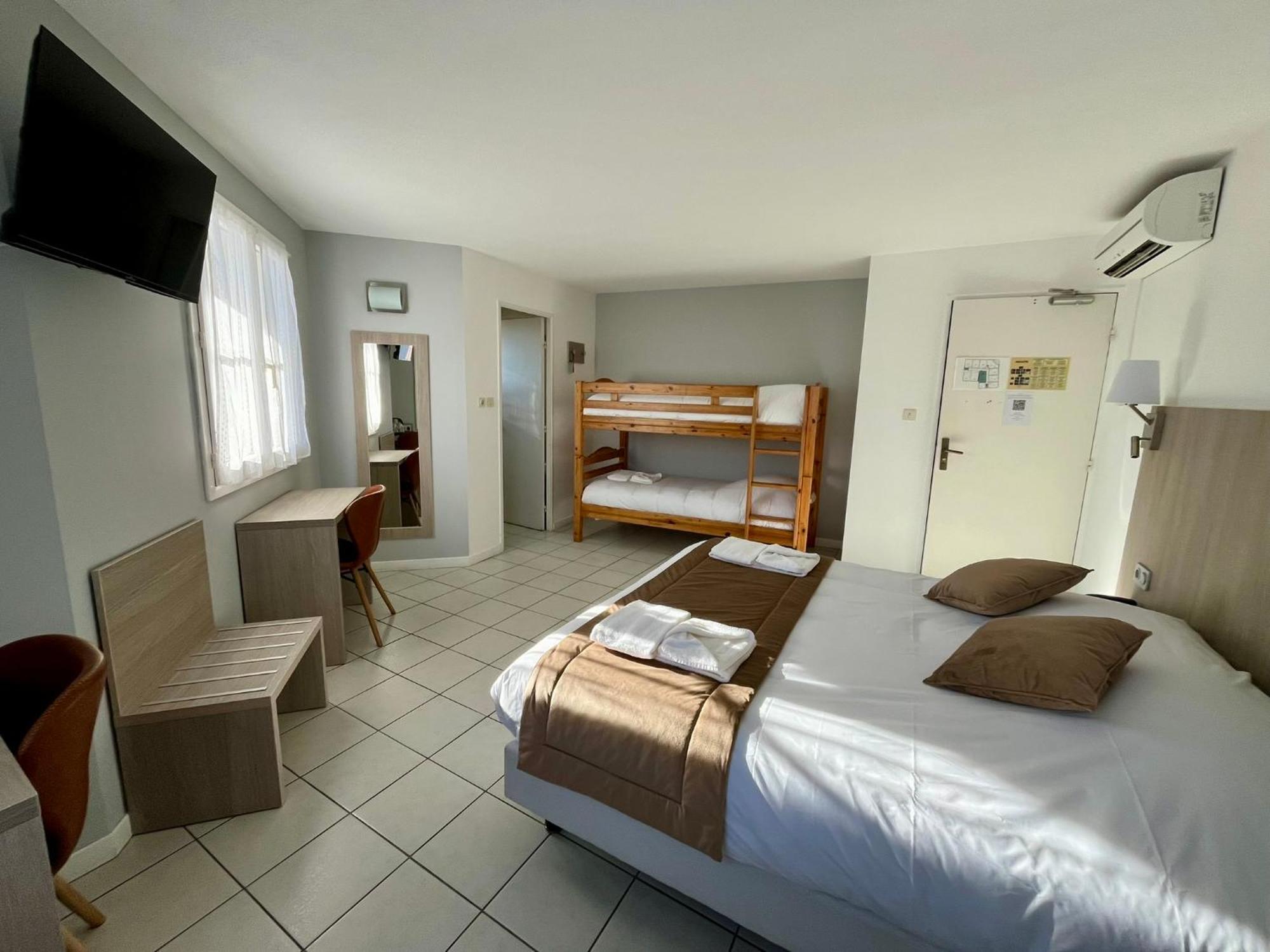 Hotel Les Arcades Saintes-Maries-de-la-Mer Exterior foto